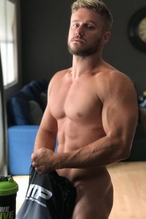 T’as besoin d’un mec qui bouge vraiment? Clément - rencontre-Gay-Le Mans